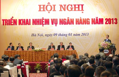 Le PM Nguyen Tan Dung donne des orientations à la justice et aux banques - ảnh 1
